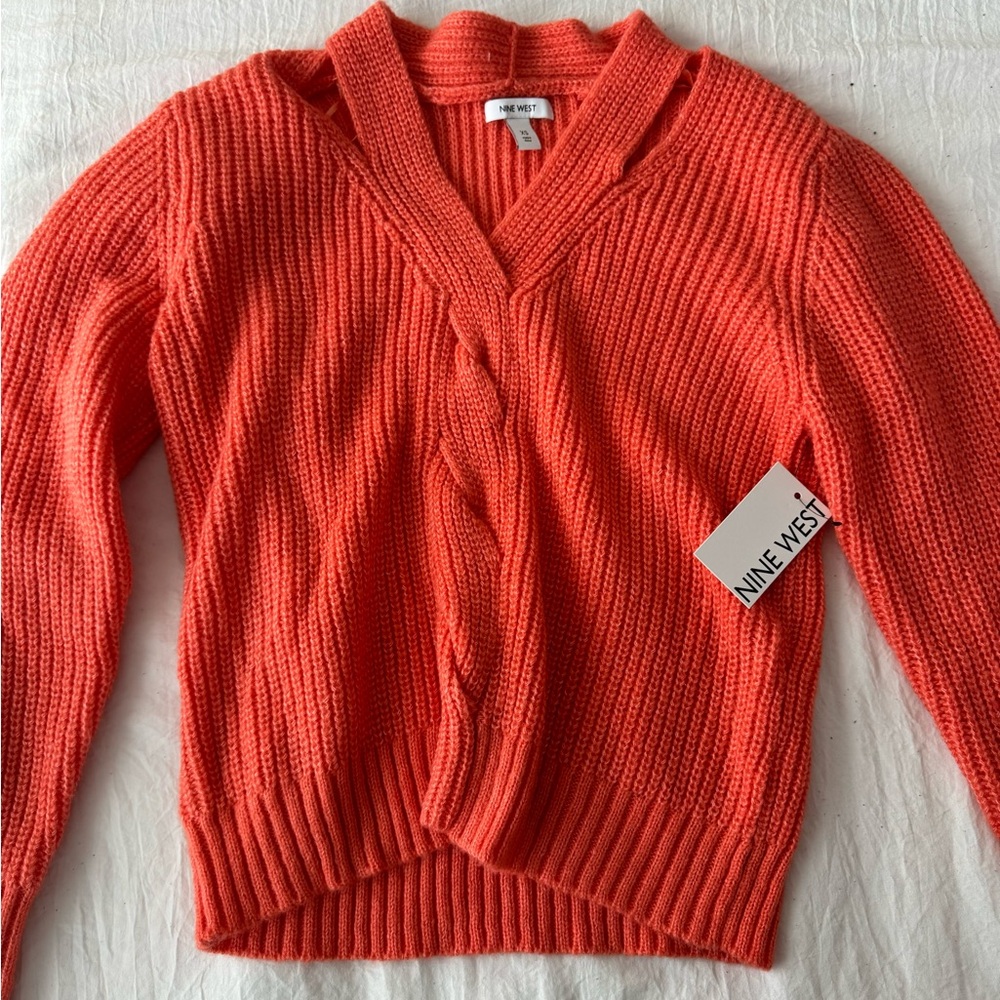 Nine West Coral Sweater Size XS